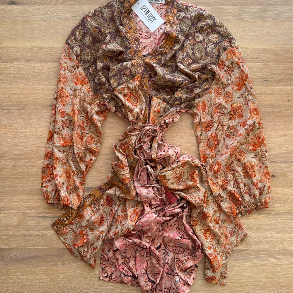 NWT 12th Tribe Laguna Beach Floral Kimono